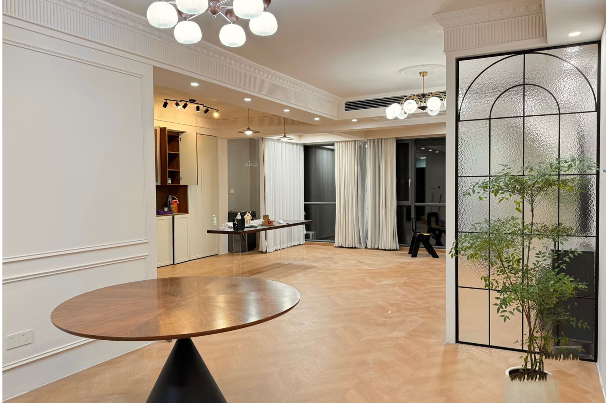 Patterned Glass Solutions for Modern Architecture
