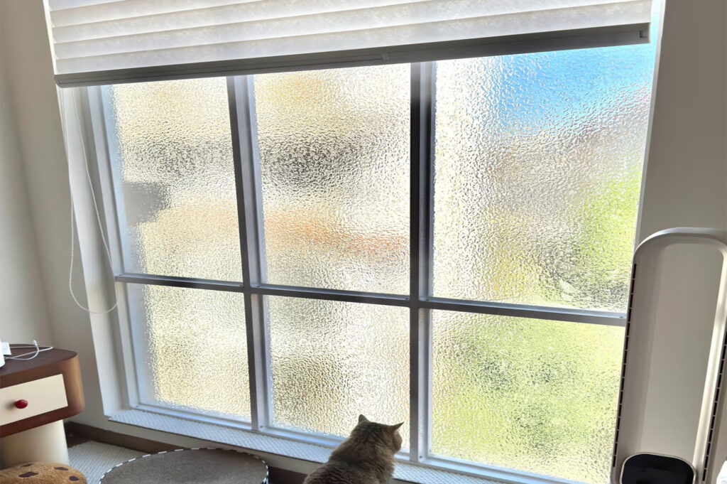 Custom patterned glass panels for modern architectural projects