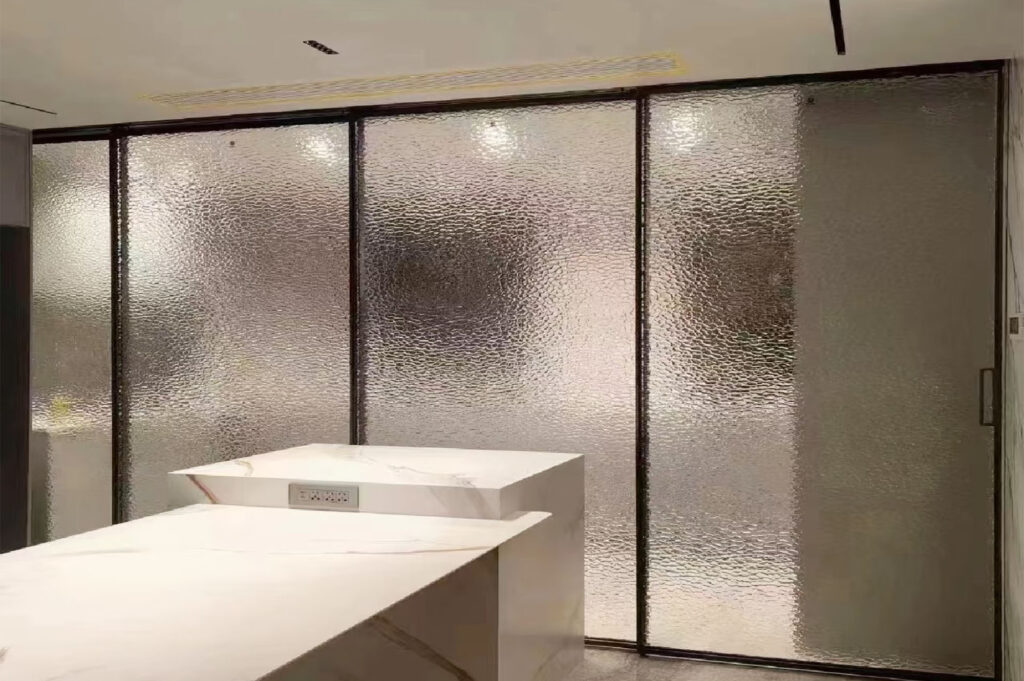 tempered patterned glass for office partitions and glass railings