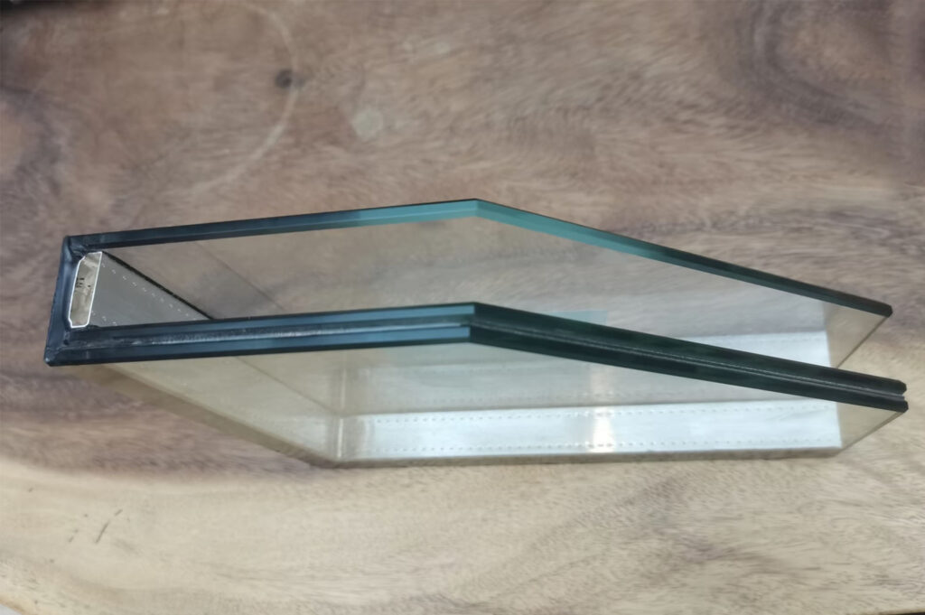 Luxury villa laminated insulated glass solutions
