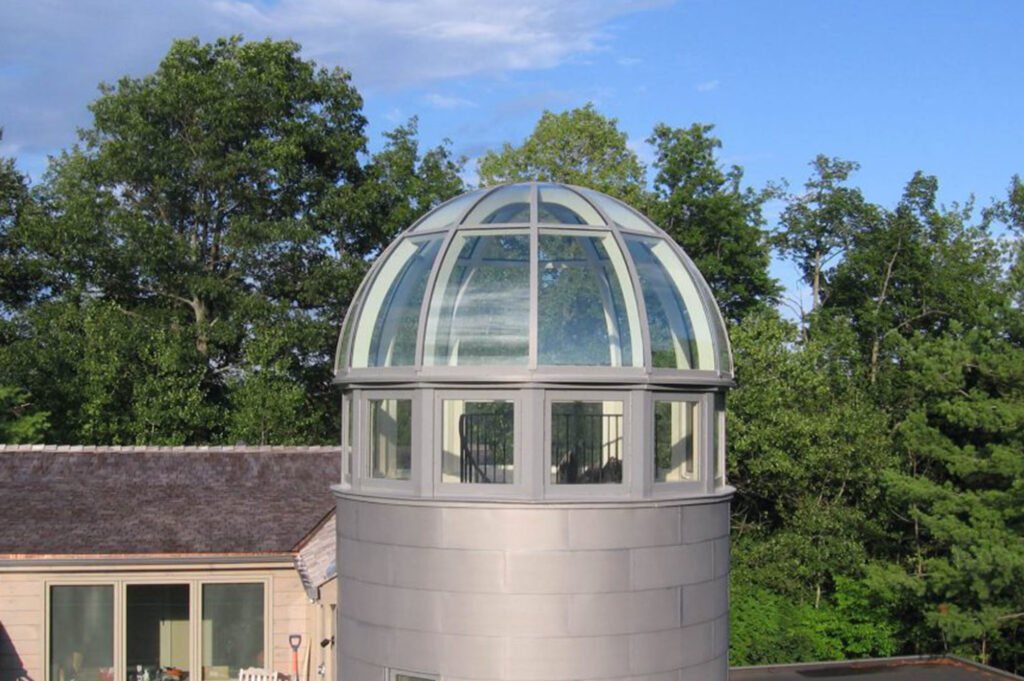 Custom architectural curtain wall glass solutions by Ulianglass